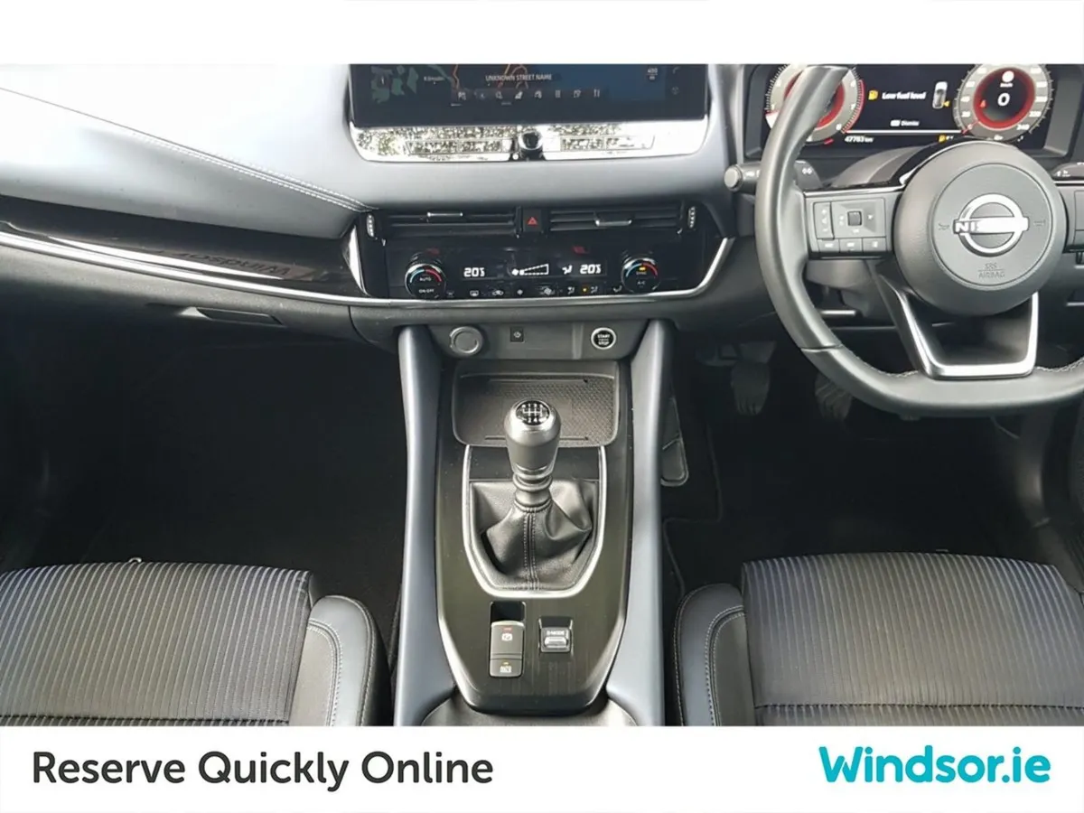Nissan QASHQAI 1.3 PET Mild Hybrid SV Premium - Image 4