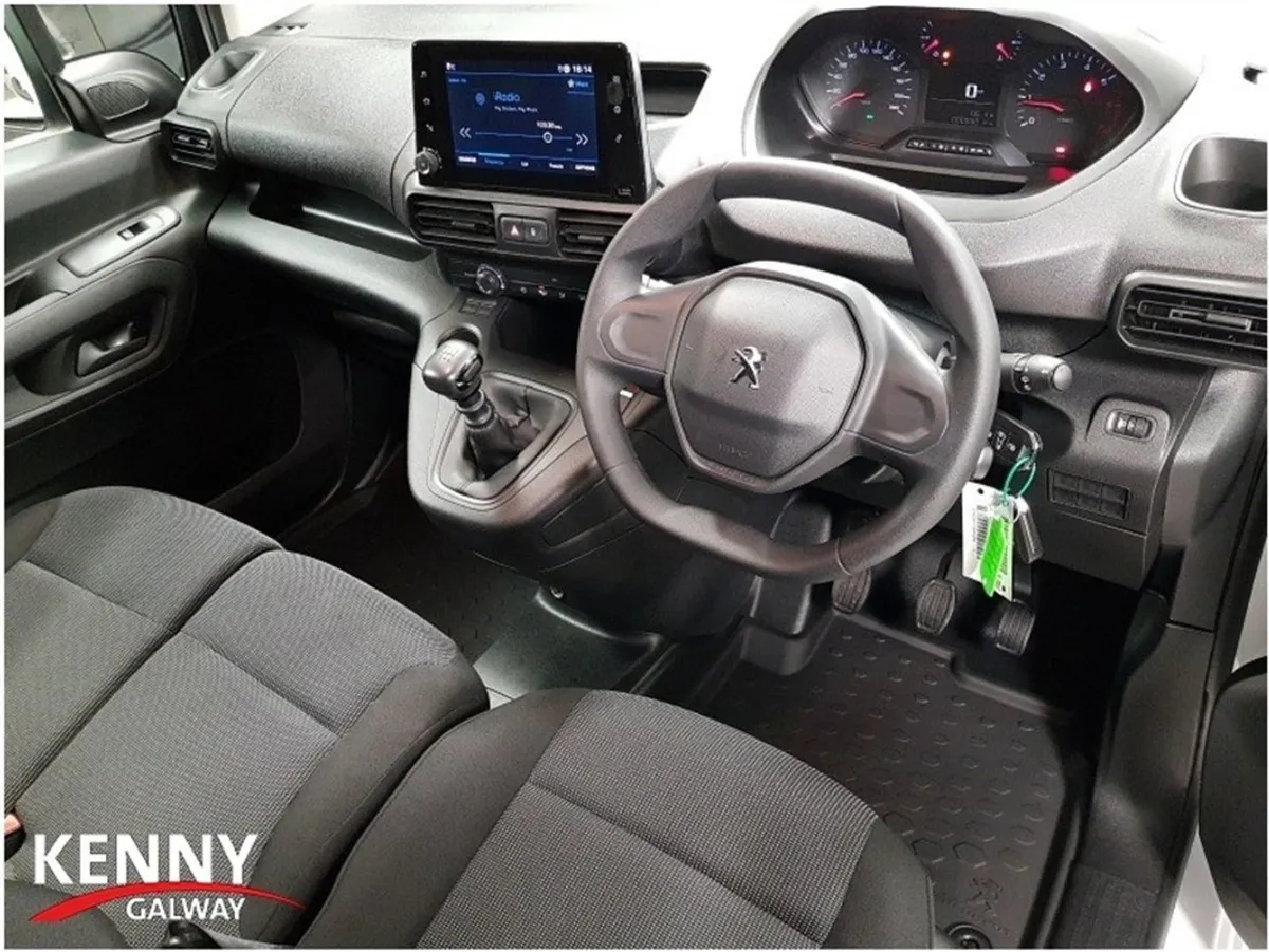 Peugeot Partner PRO Plus 1.5 HDI 100 65 - Image 2