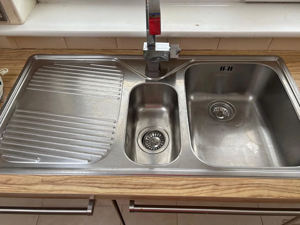 Kitchen - Image 3