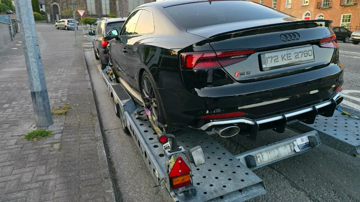 Car transport and recovery - Image 2