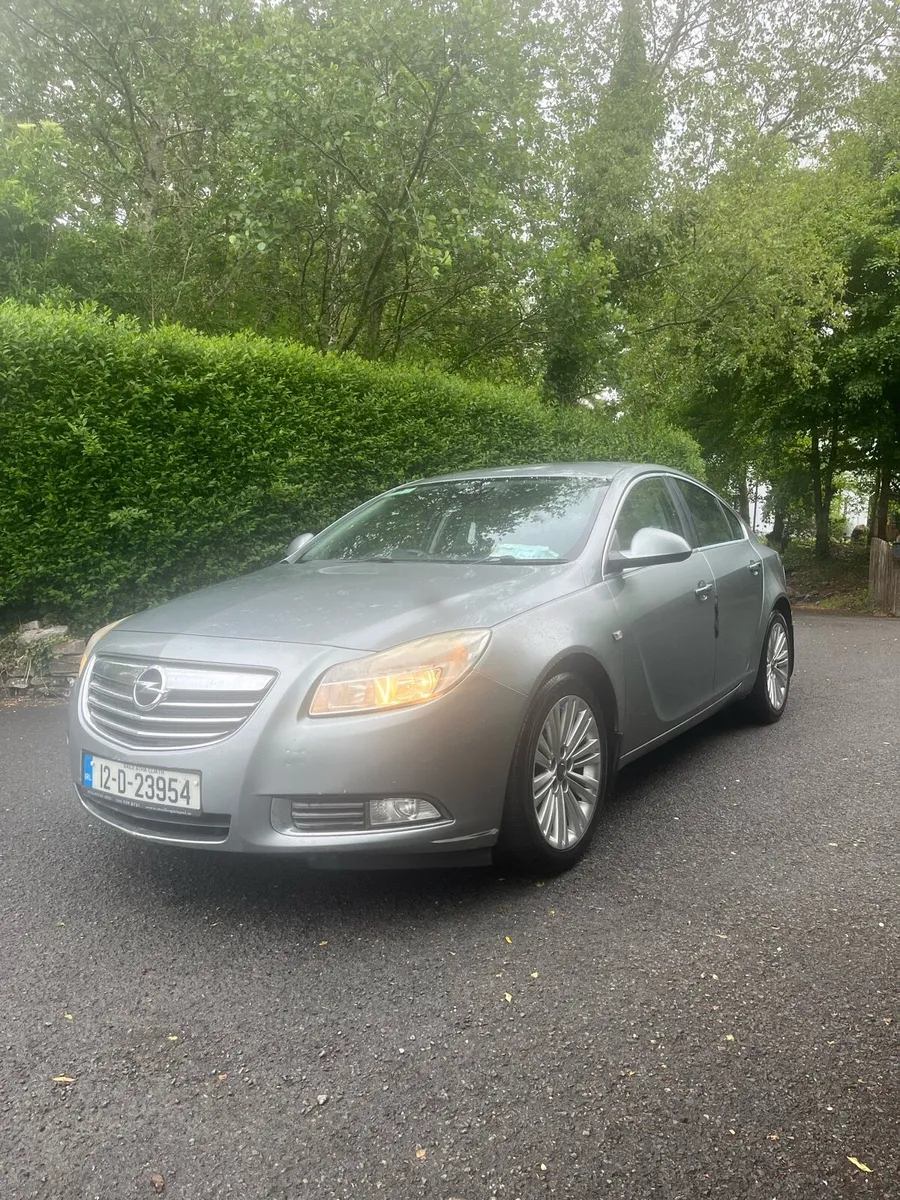 2012 opel insignia - Image 1