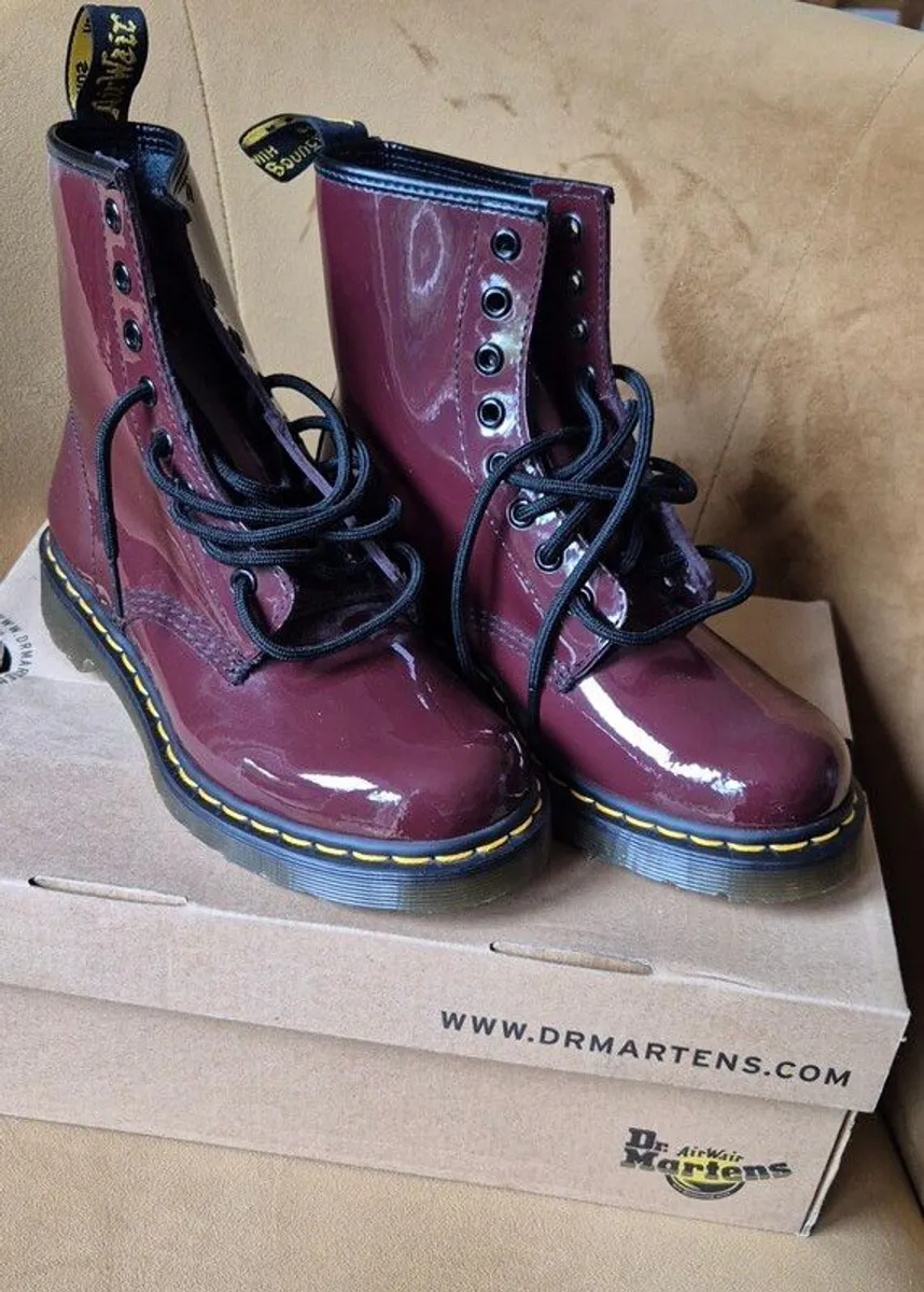 Dr Marten Womens boots - Image 2