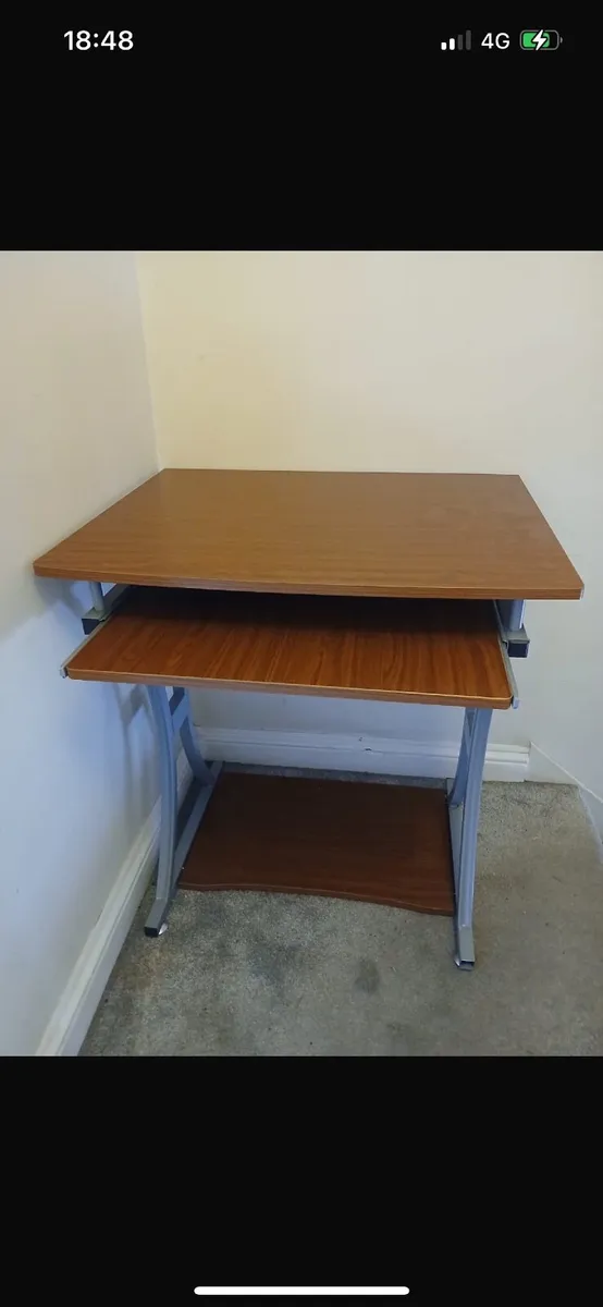 Table , office 2 tier