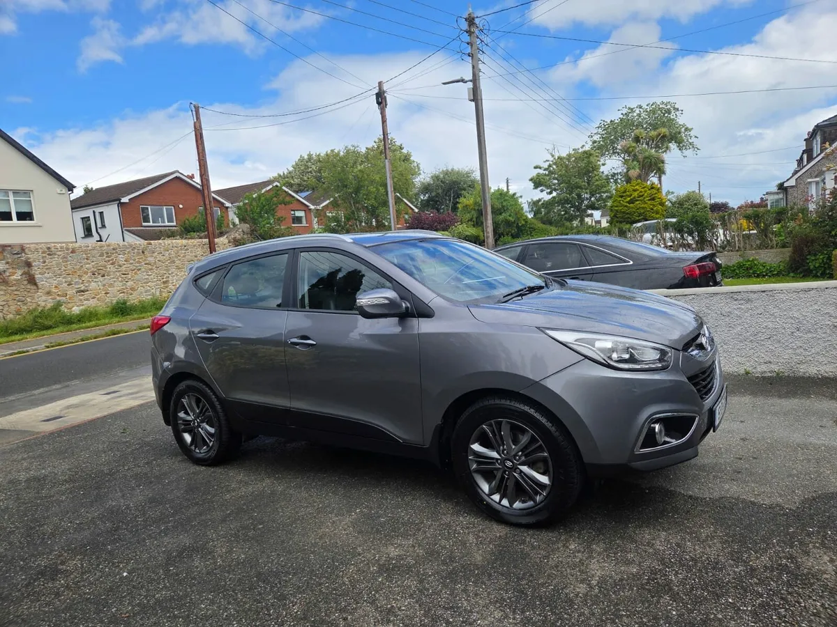 Hyundai ix35 - Image 2