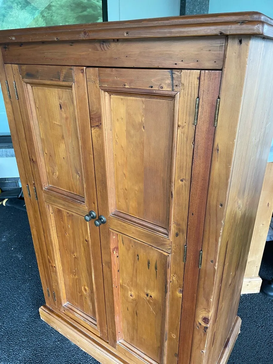 Desk / Tv unit / Drink pine cabinet - Image 3