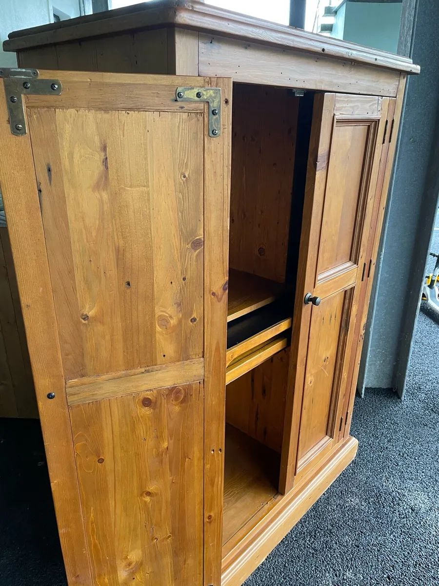 Desk / Tv unit / Drink pine cabinet - Image 4