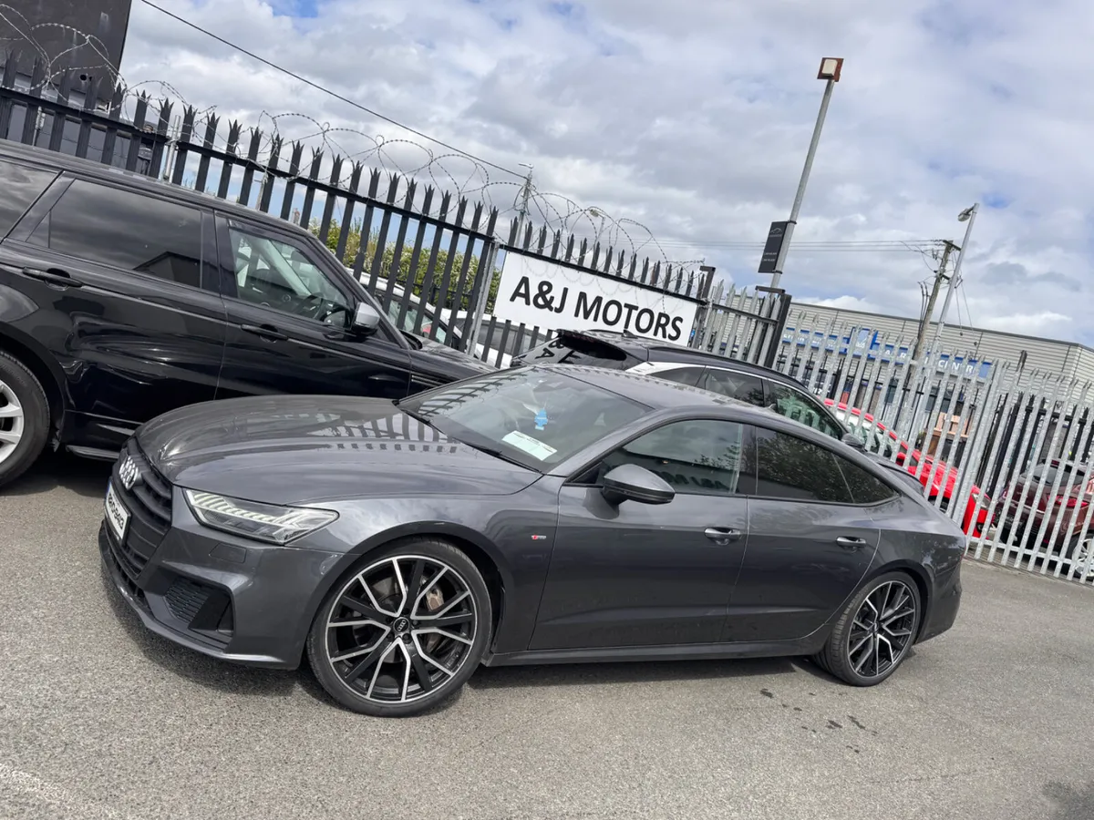 18 Audi A7 Quattro S Line Auto - Image 3
