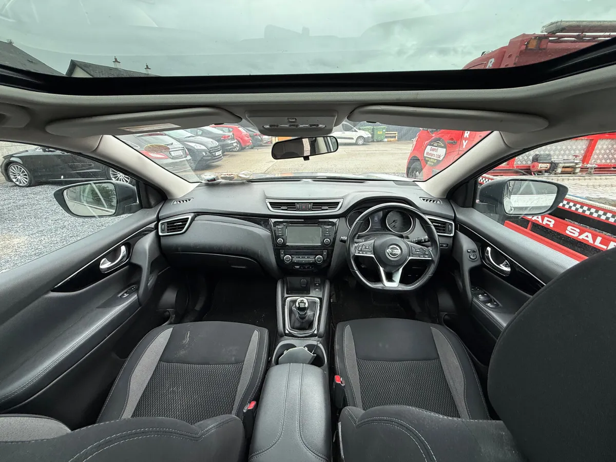 191 Nissan Qashqai 1.3petrol - Image 4