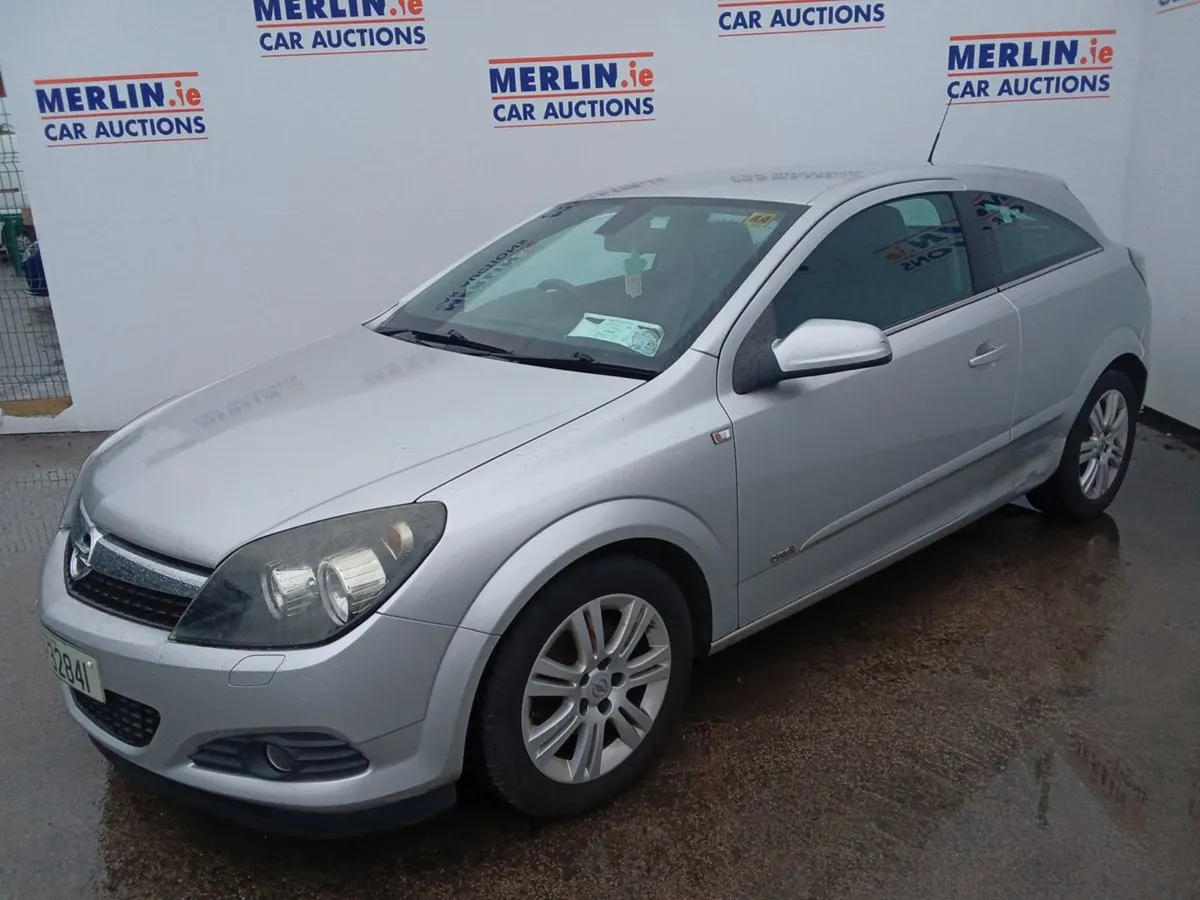 Opel Astra Sport Design 1.4i - Image 4