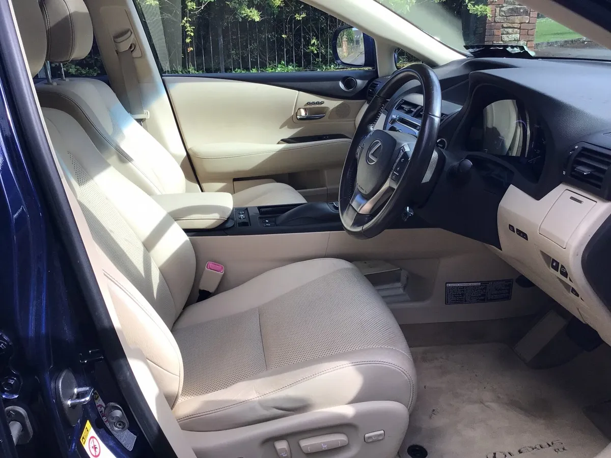 Lexus RX 450h Premier. Top spec. New Nct.low miles - Image 3