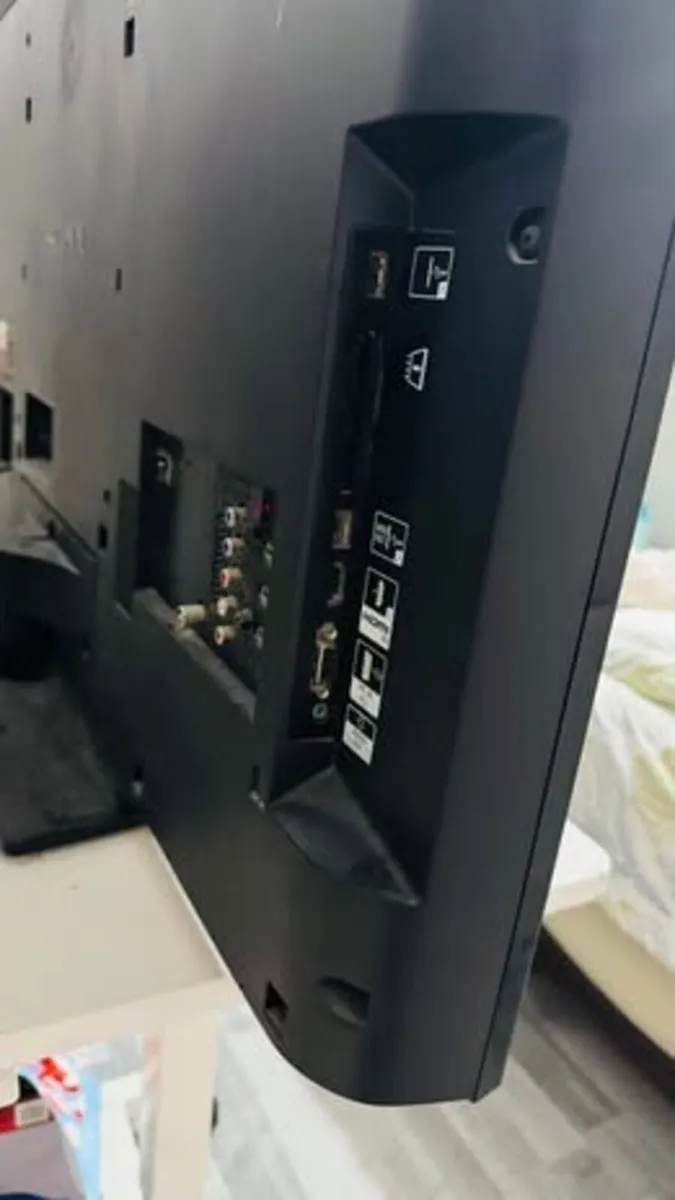 tv - Image 1