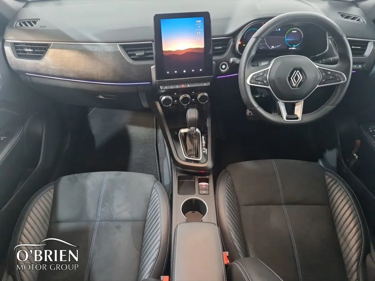 Renault Arkana E-tech Hybrid 145 Auto Esprit Alpi - Image 2
