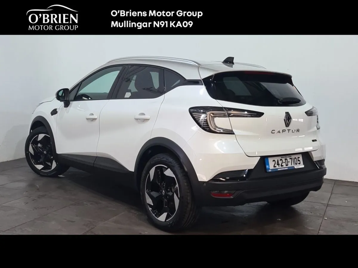 Renault Captur E-tech Hybrid 145 Auto Techno - Image 3