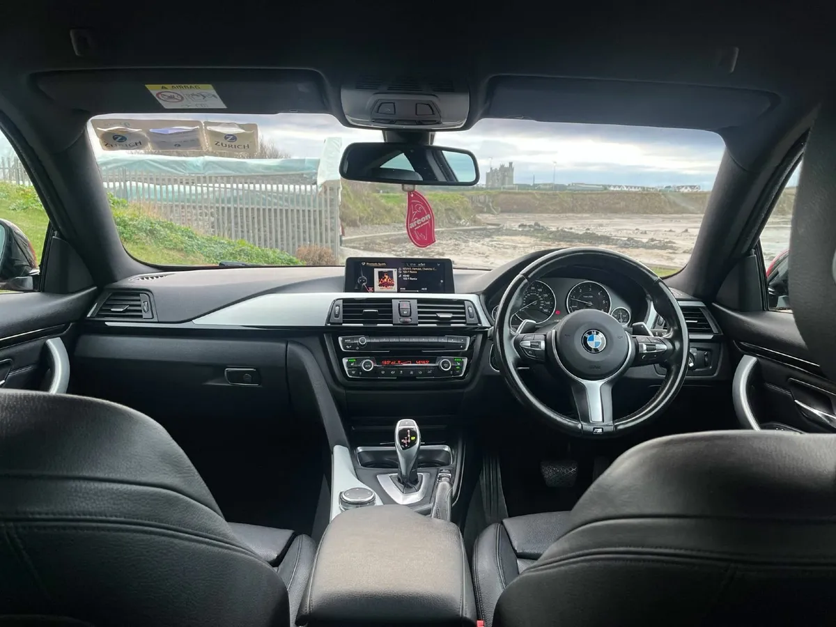 BMW 4-Series 2015 - Image 2