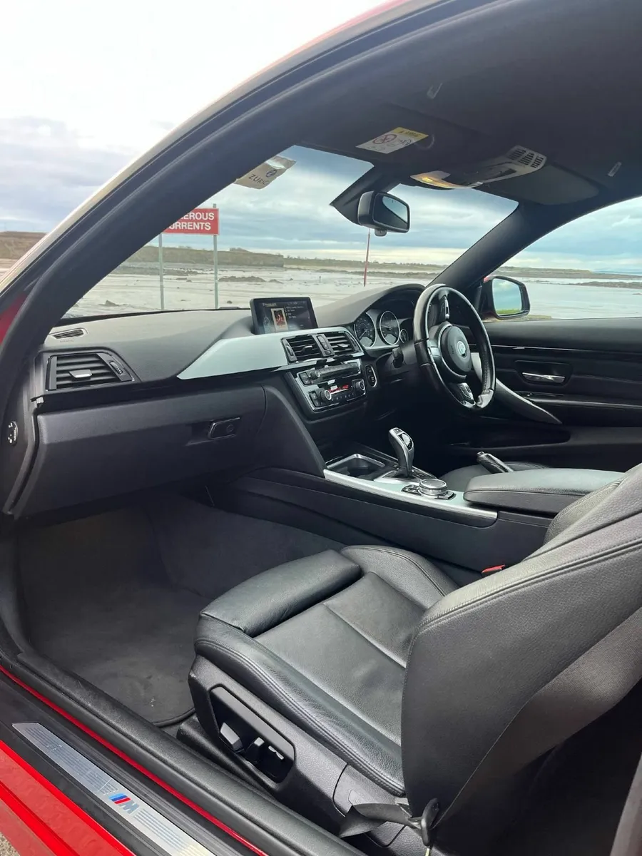 BMW 4-Series 2015 - Image 4