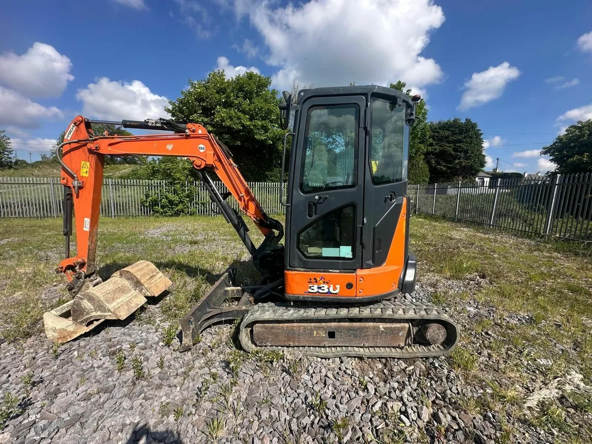 Hydraulic Excavator - Image 2