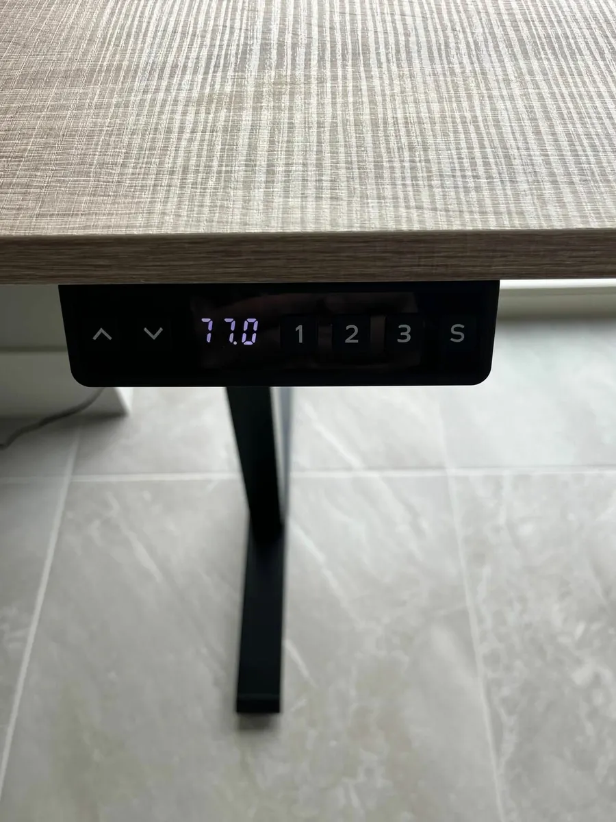 Electric Standing Desk – Adjustable Height 160cm f - Image 4