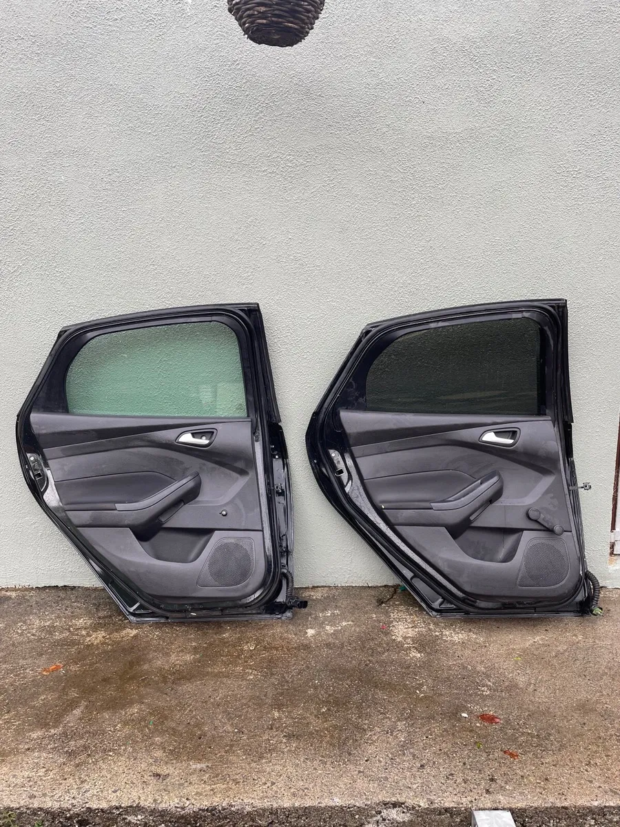 2011 - 2018 Ford Focus rear passenger side doors - Image 3