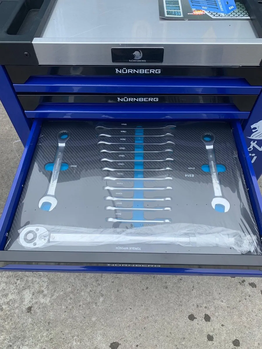 Blue Nurnberg 7/6 Tool box with tools - Image 4
