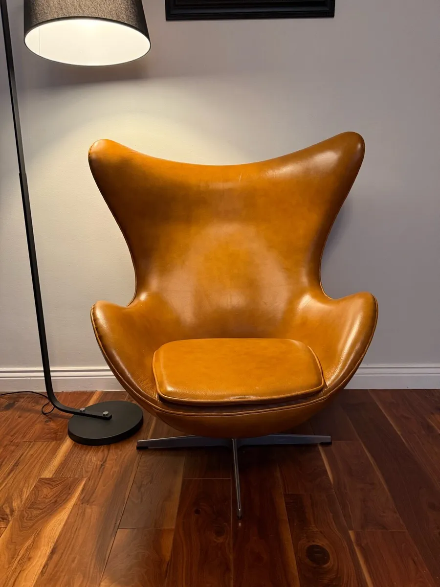 Egg chair Jacobsen style - Image 1