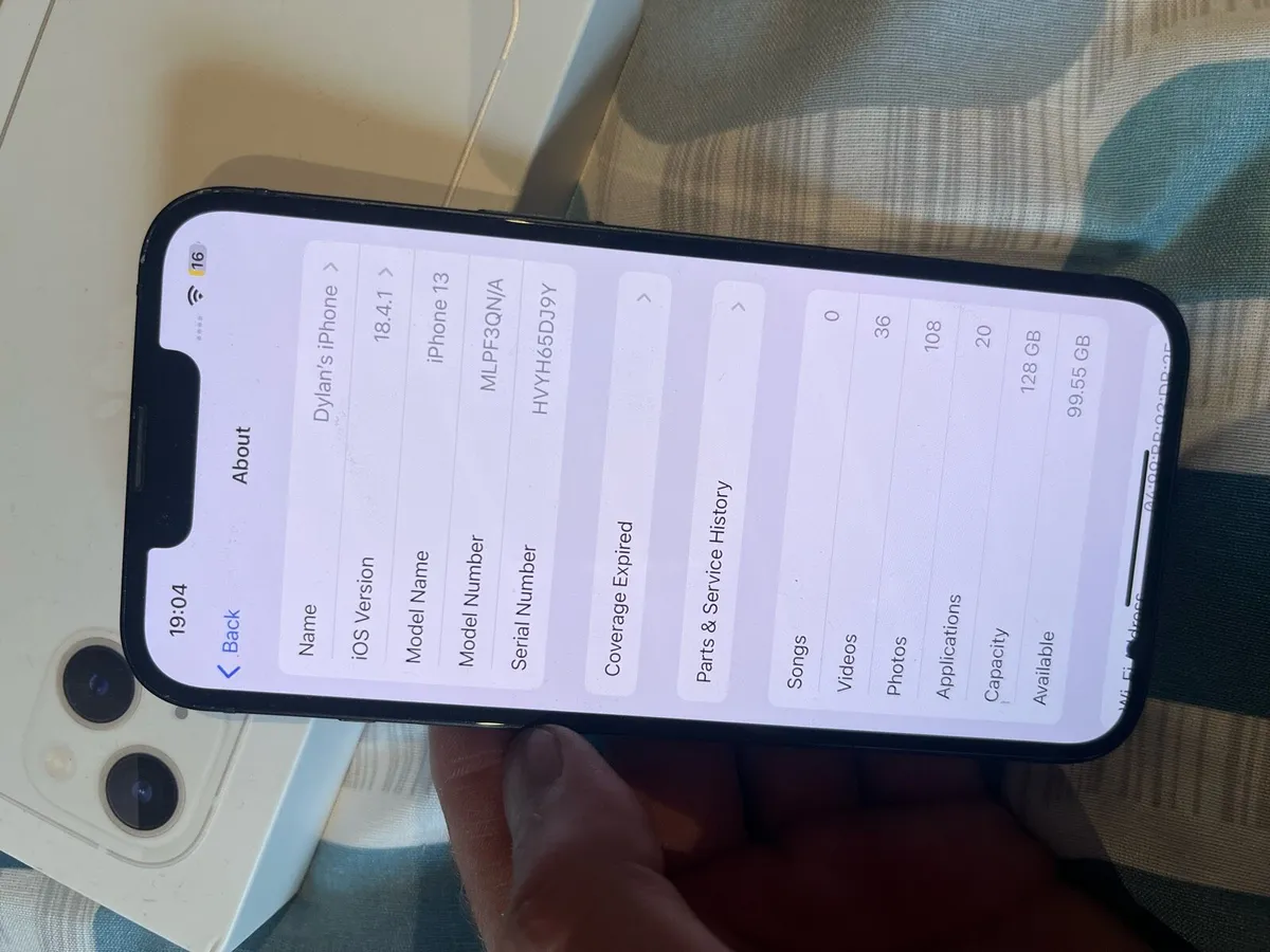 iPhone 13 (x2) 128gb Red/Navy - Image 4