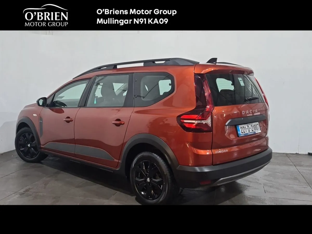 Dacia Jogger TCe 110 Extreme SE - Image 3