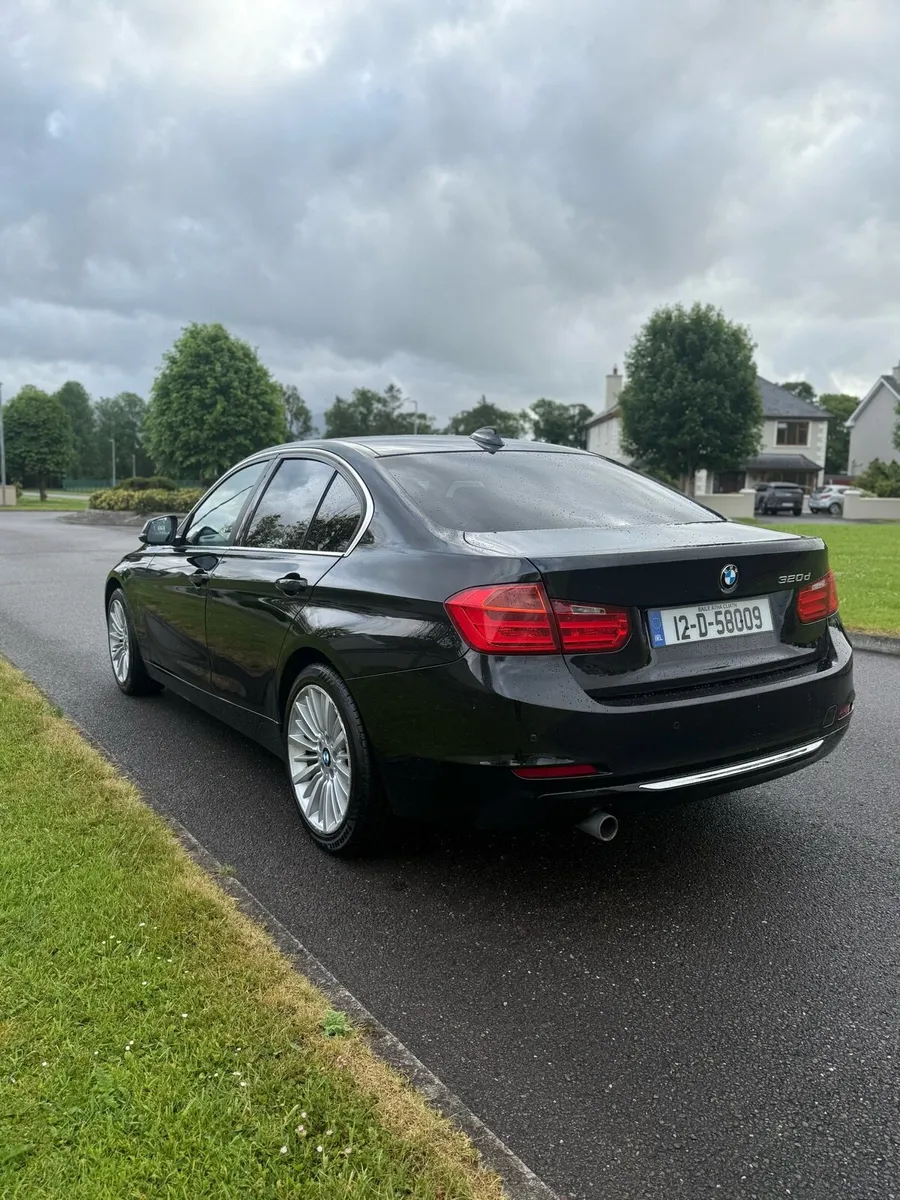 2012 320D FRESH NCT 02-26 - Image 3