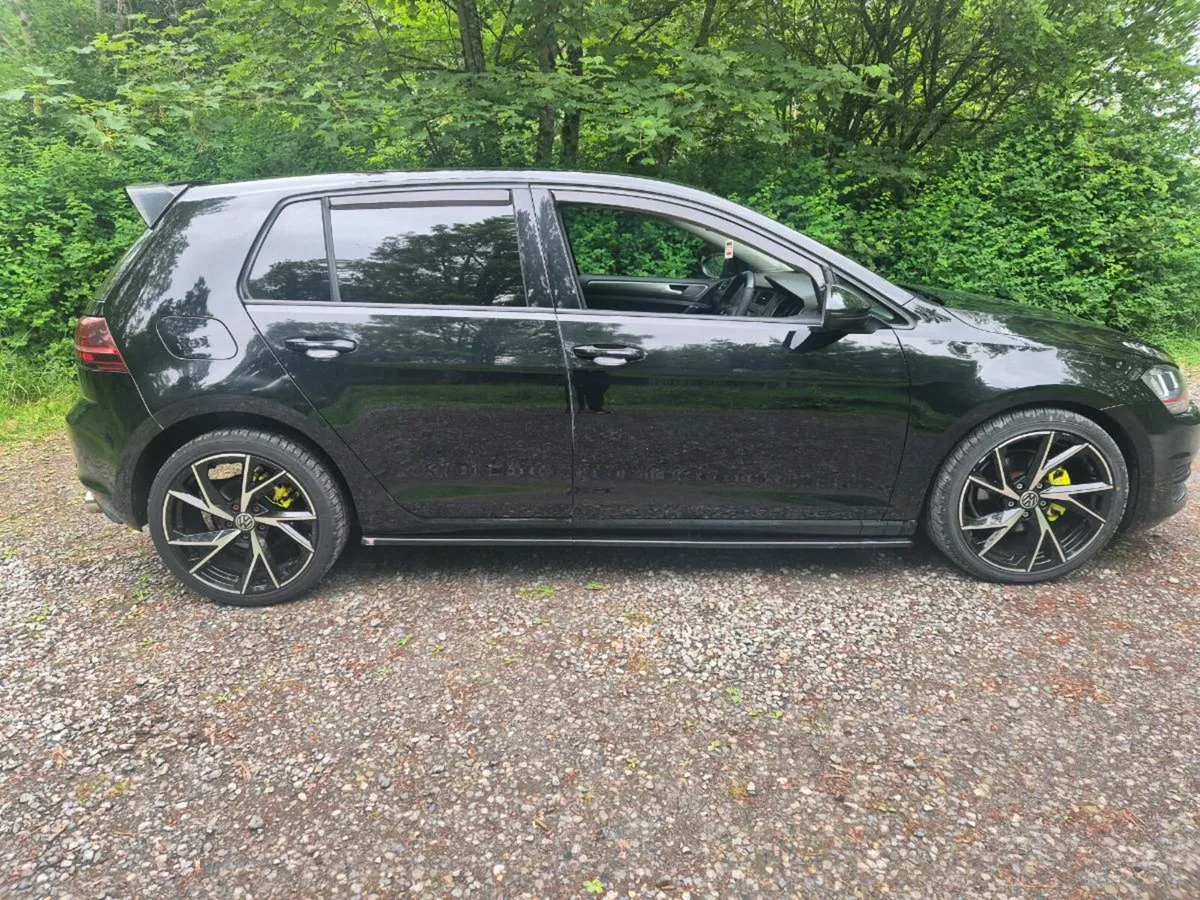 13 VW Golf NCT 4-26 TAX 2-26 - Image 2