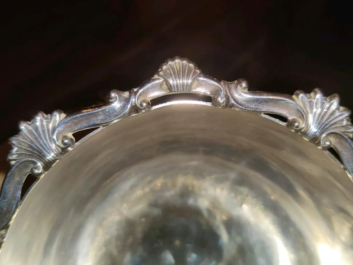 HEAVY ROUND RARE CHALICE, 895 Silver 5"Tall Cup ! - Image 3