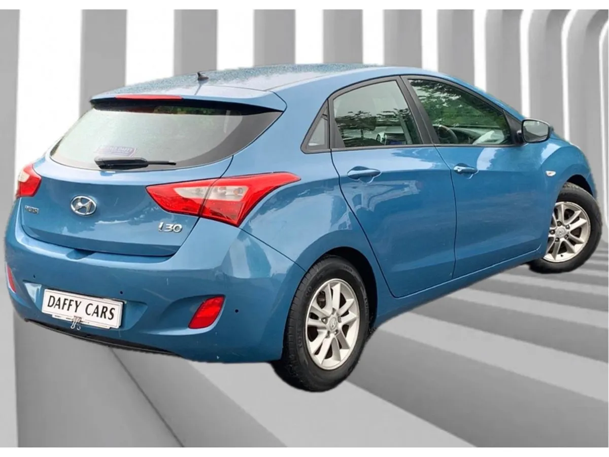 Hyundai i30 Active ISG Blue Drive 110PS 5DR - Image 3