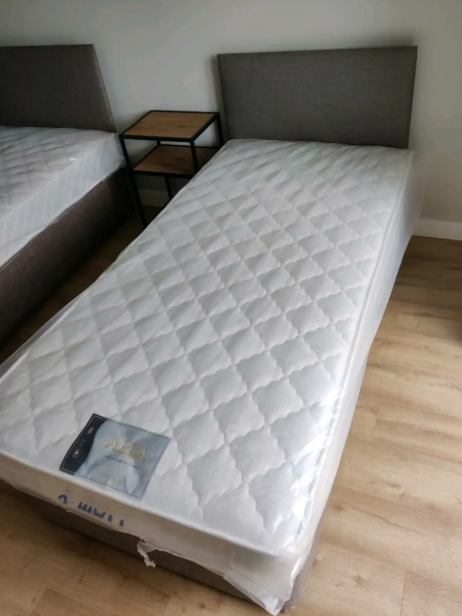 Single Bed - Image 3