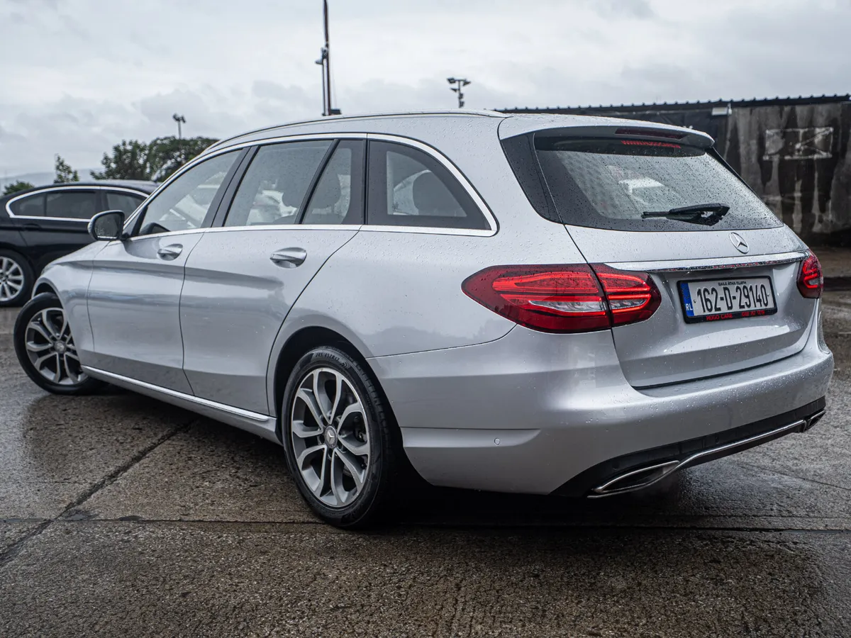 162 Mercedes C350 Hybrid/High spec/1yr warranty - Image 3