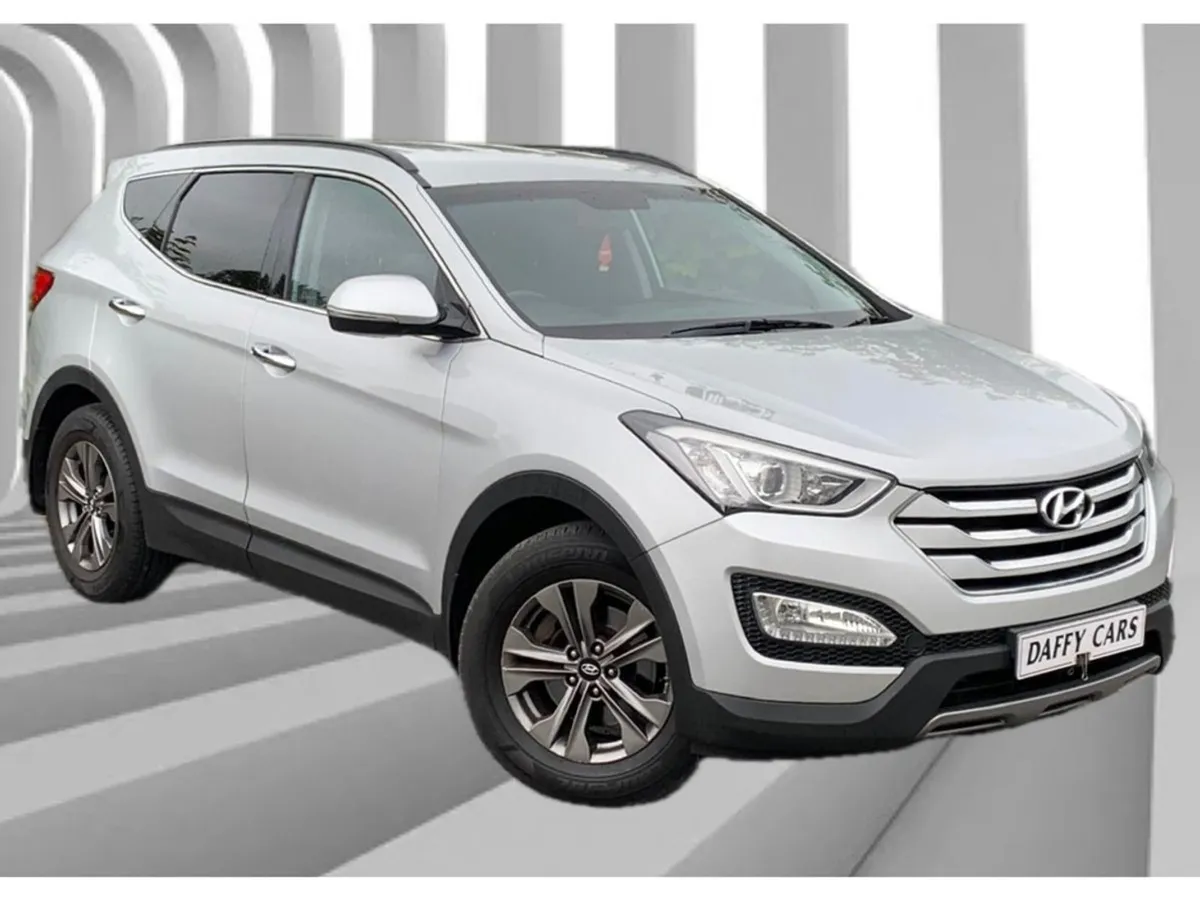 Hyundai Santa Fe 2WD Comfort Commercial 5DR - Image 2
