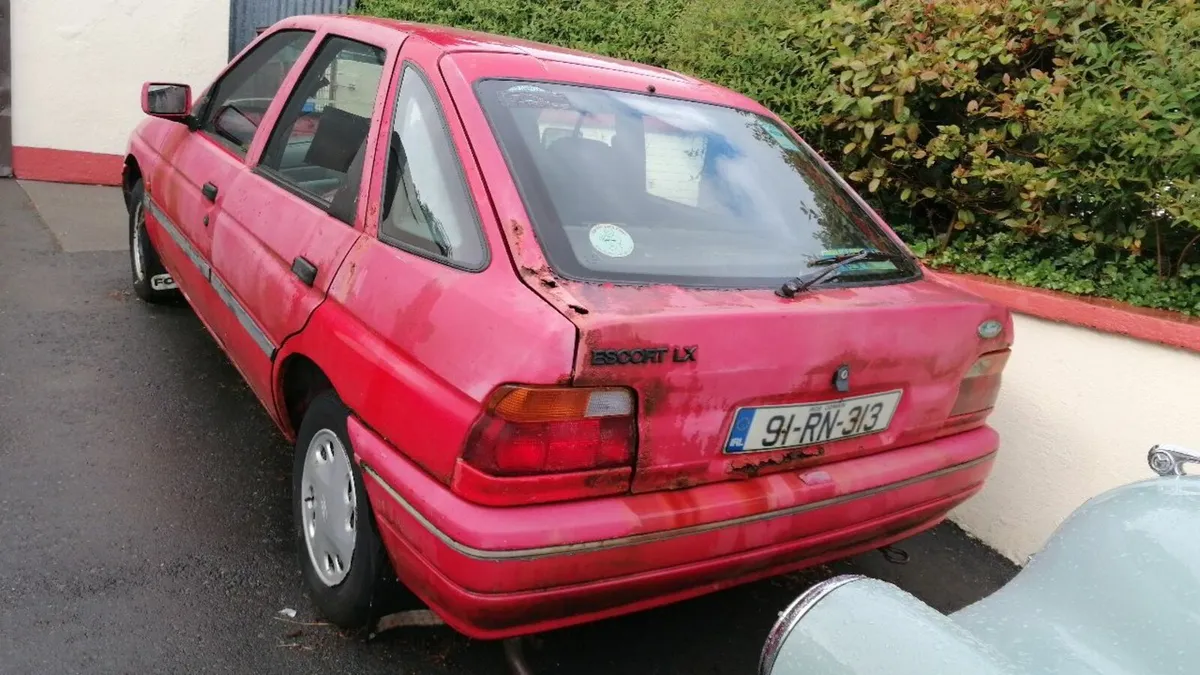 Ford Escort 1991 - Image 4