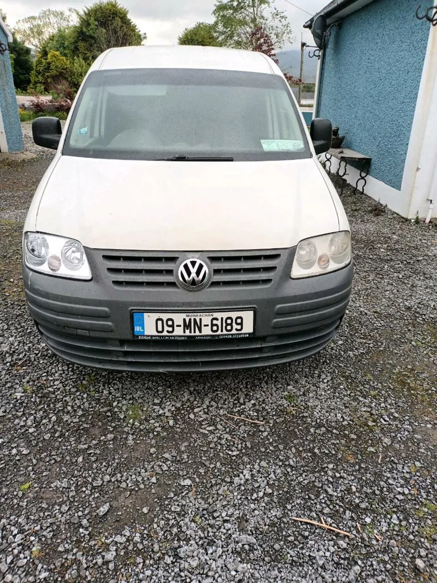 Volkswagen caddy maxi van - Image 2