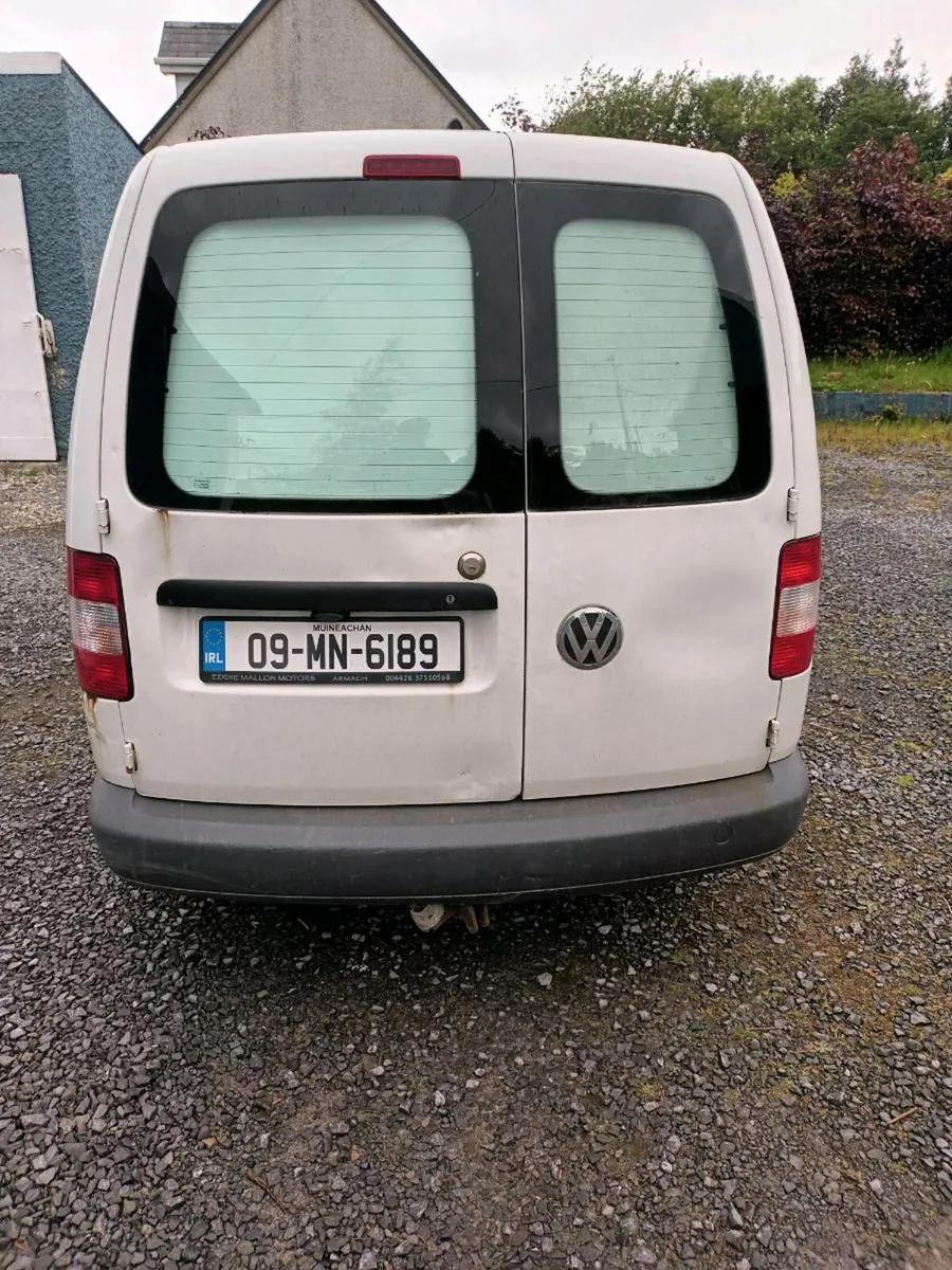 Volkswagen caddy maxi van - Image 4