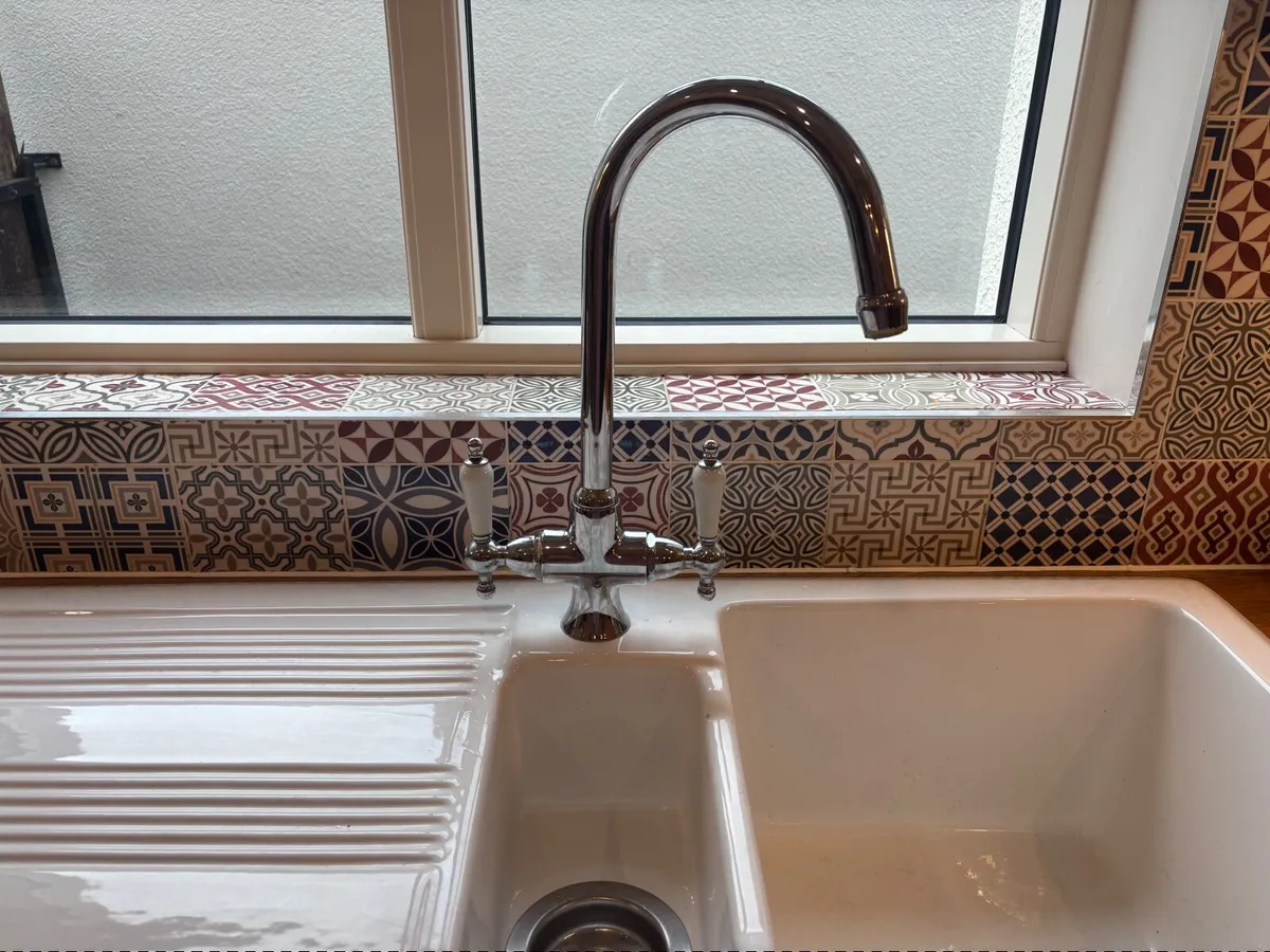 Tap for kitchen - Image 1