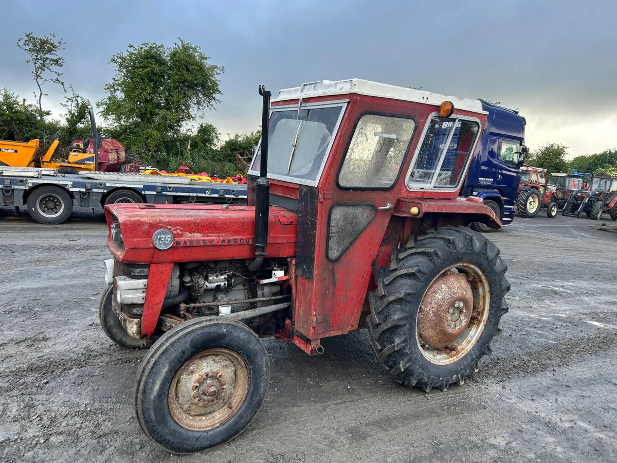 Massey Ferguson 135 - Image 1