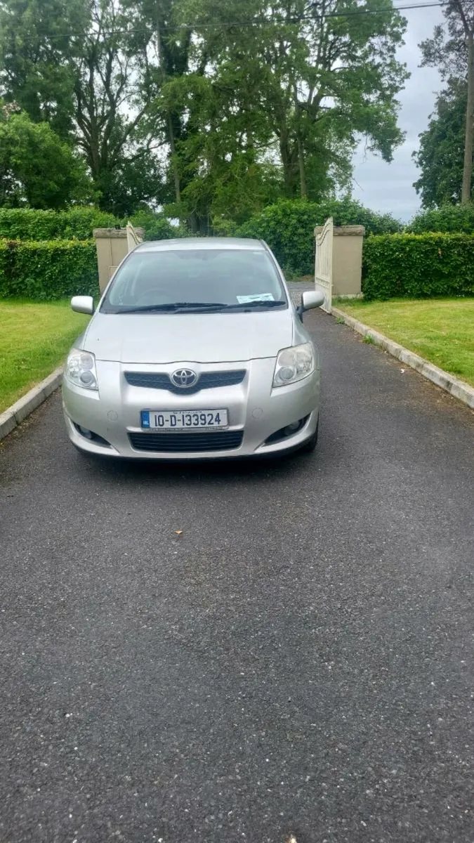 Toyota auris 2.0 d4d TR - Image 2
