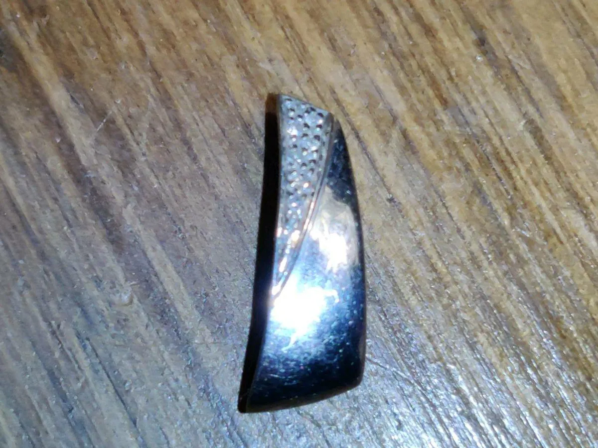 CHUNKY DIAMOND HORIZONTAL, 9CT White Gold Pendant - Image 2
