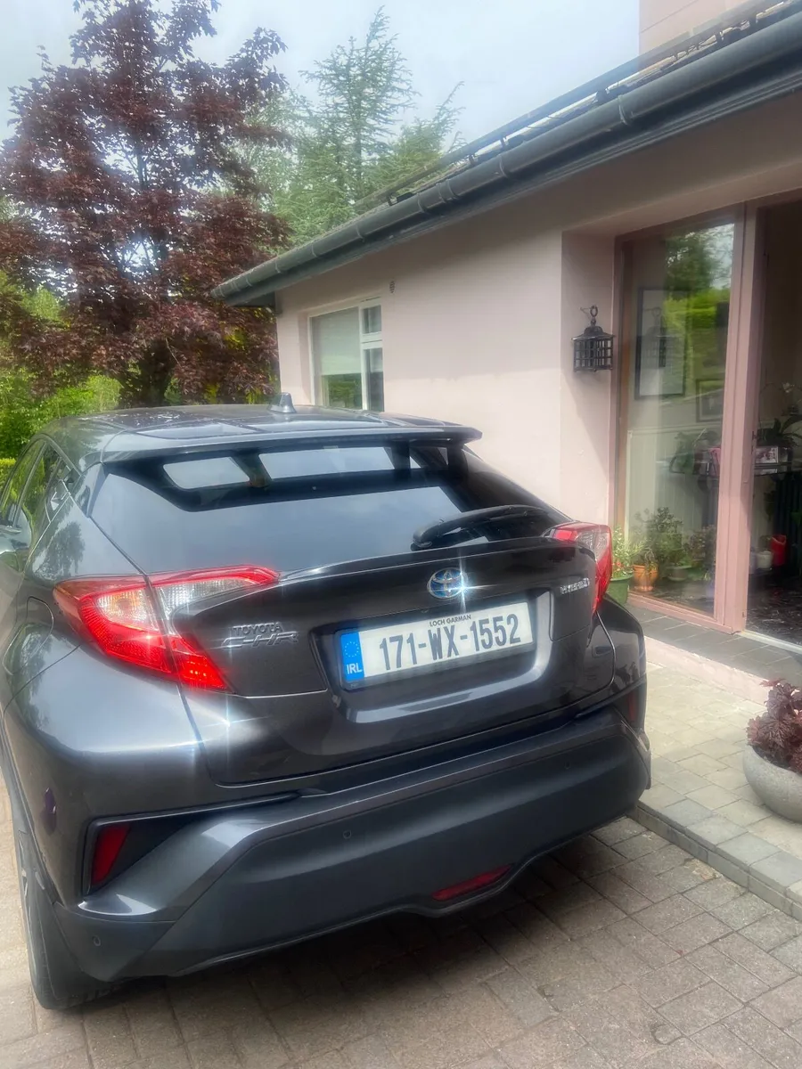 Toyota C-HR 2017 - Image 3
