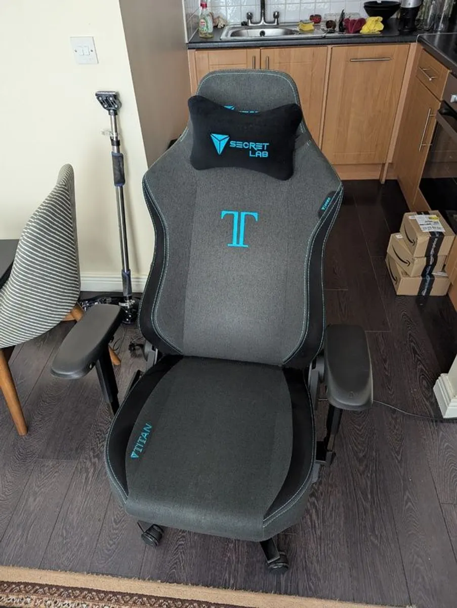 Secretlab TITAN 2020 SoftWeave - Charcoal Blue - Image 1