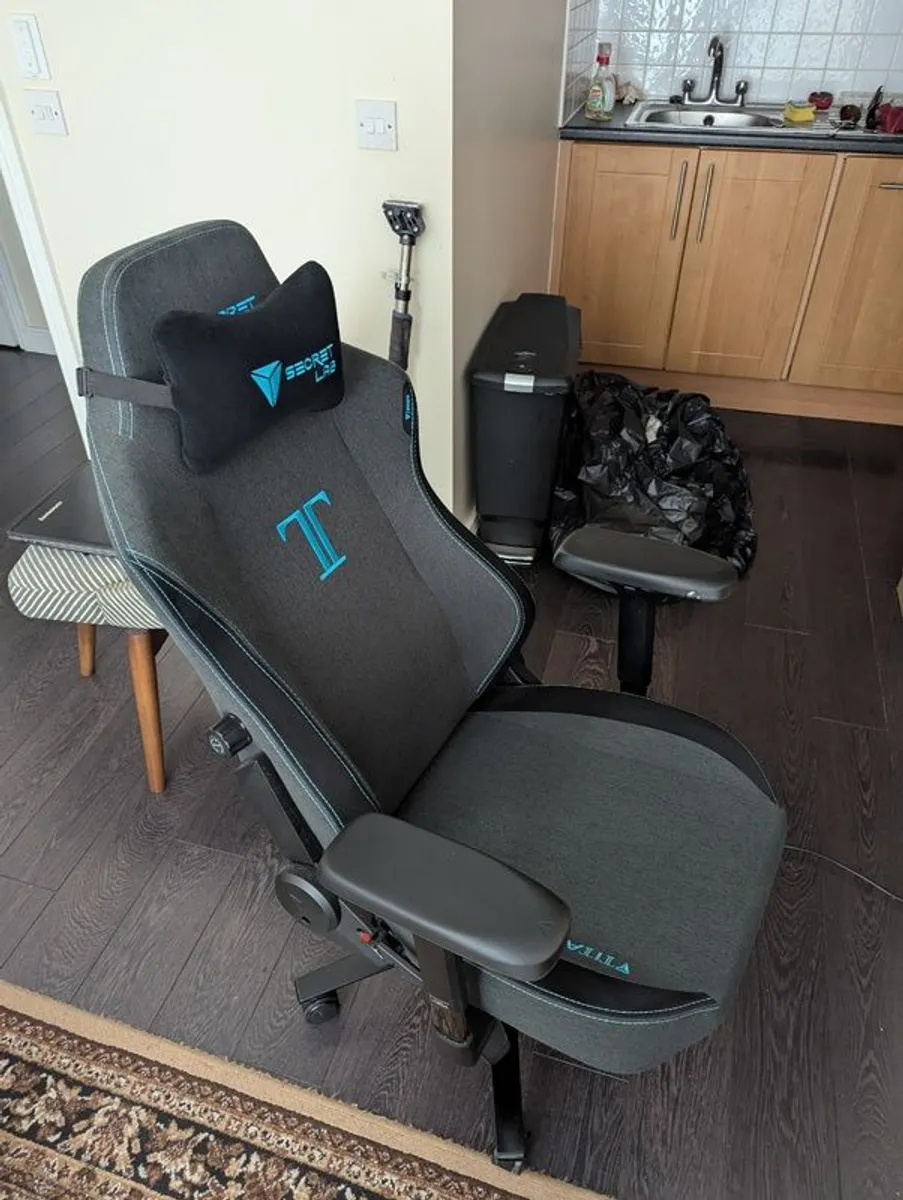 Secretlab TITAN 2020 SoftWeave - Charcoal Blue - Image 2