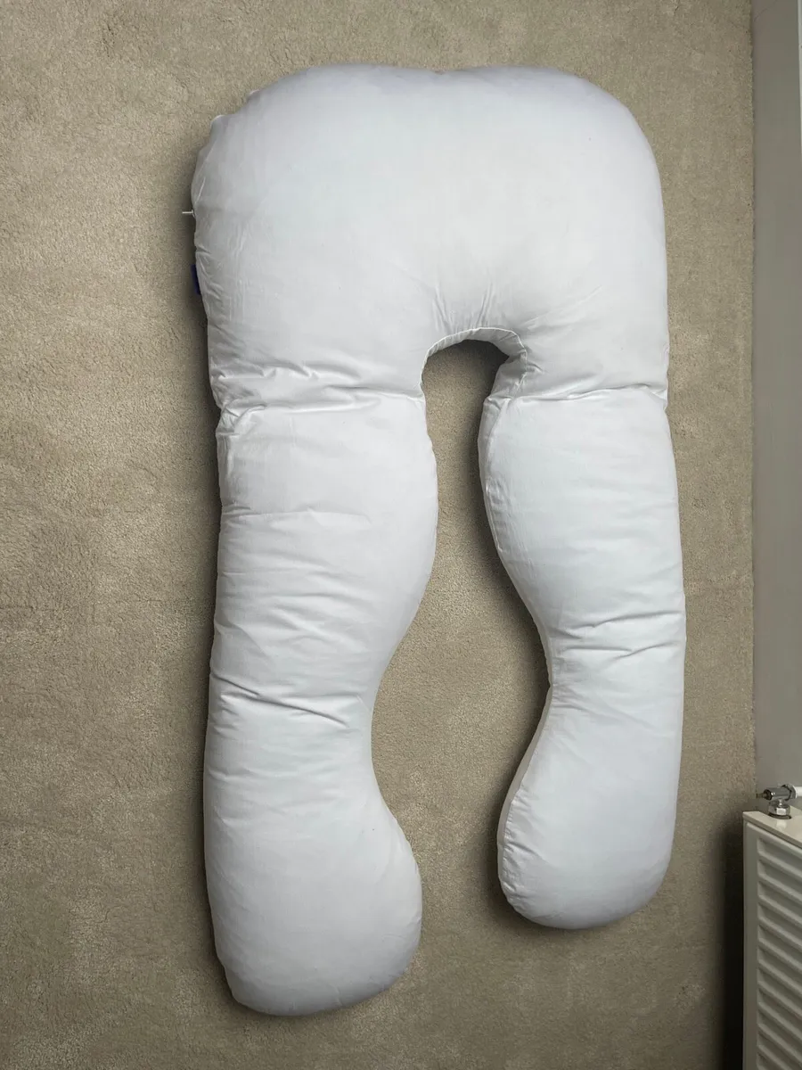 Clevamama Body & Bump Maternity Pillow - Image 3