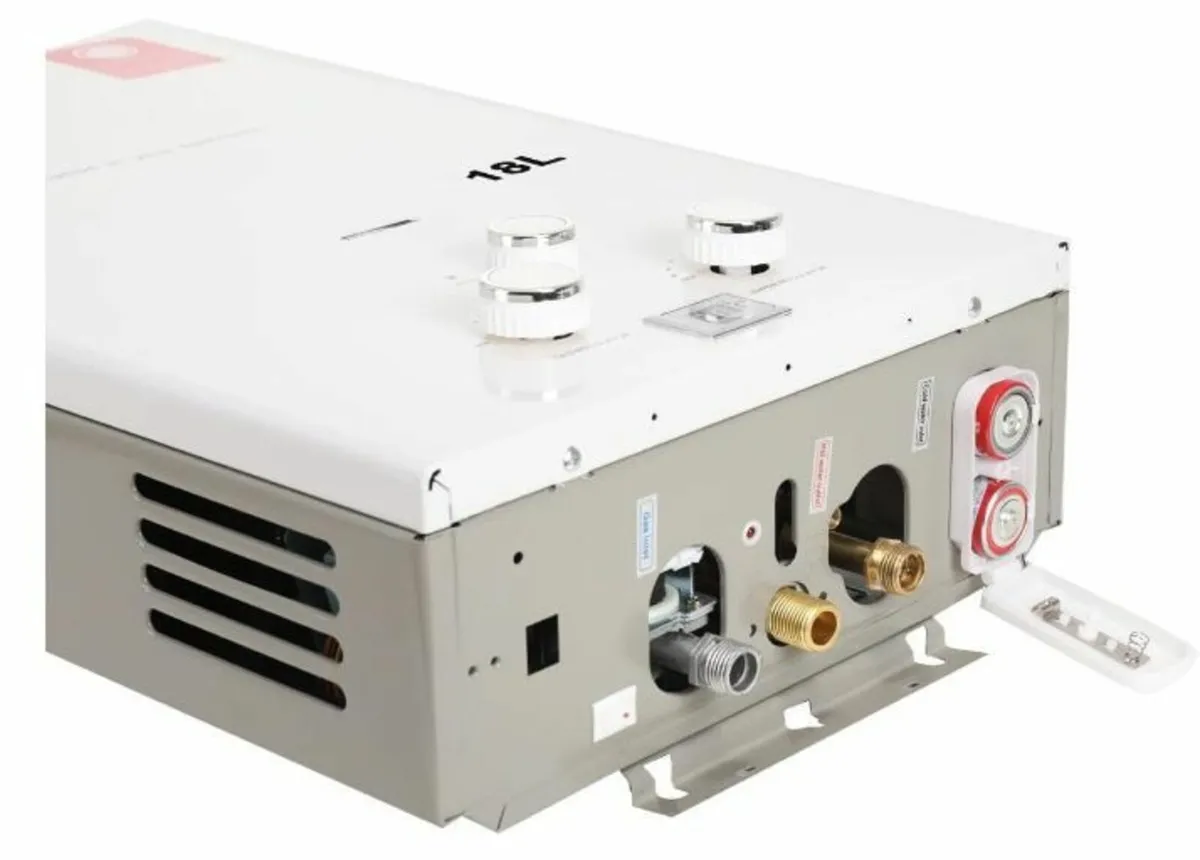 18L 36KW Gas Instantaneous Water Heater - Image 2