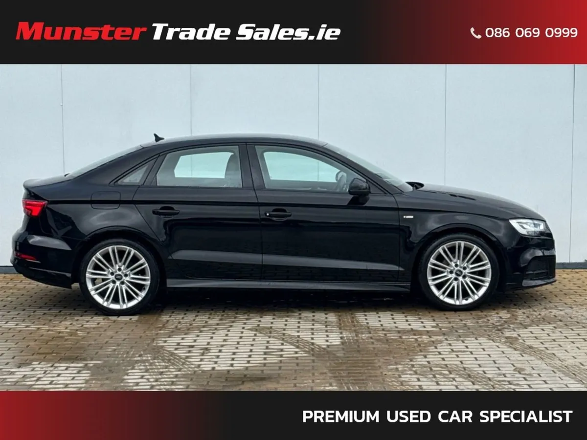 Audi A3 1.6 TDI 110 S Line Black Edition - Image 4