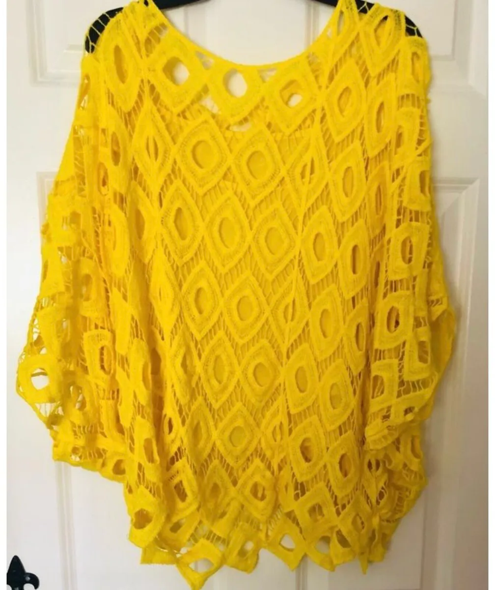 Brand new 100% cotton crochet top ( free size ) - Image 2