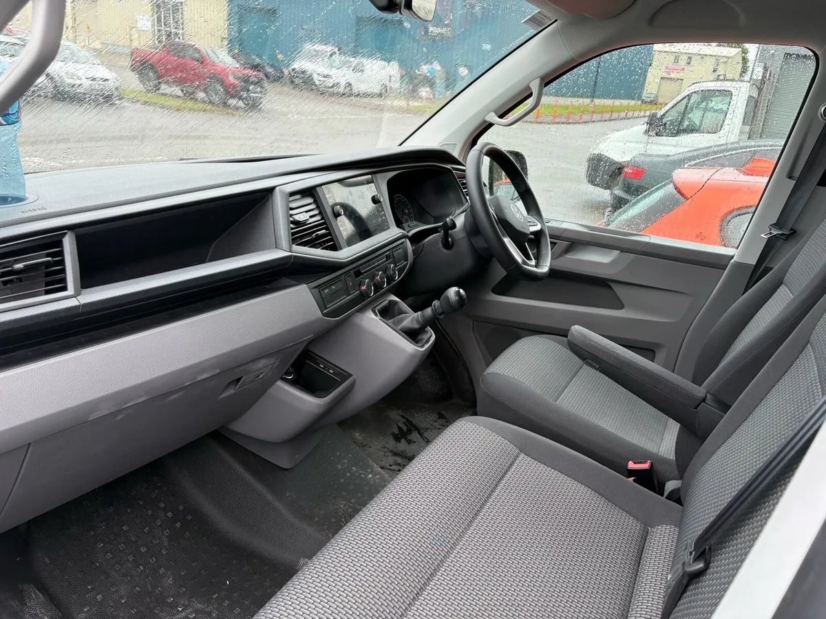 Volkswagen Transporter 2024 *Low Milage* - Image 4