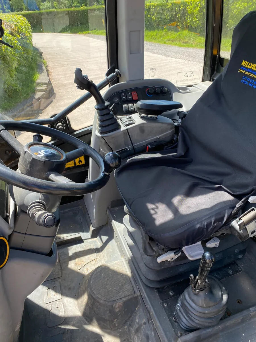 2020 JCB TM320S - Image 2
