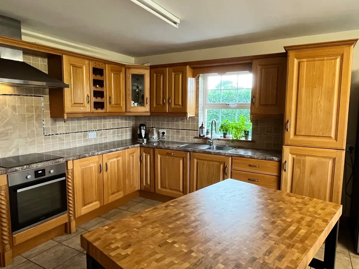 Kitchen units - Image 2